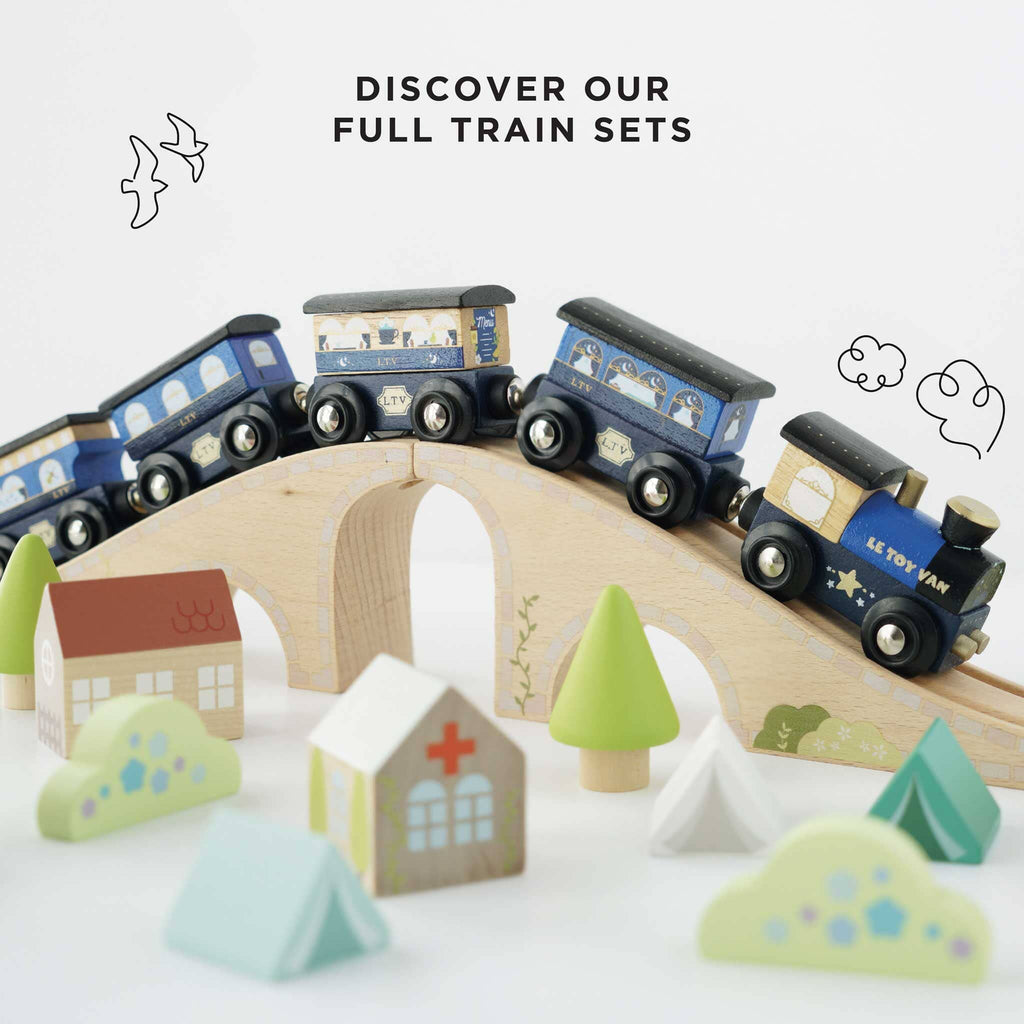 Twilight Train & Carriages Toy Trains & Train Sets Le Toy Van, Inc. 