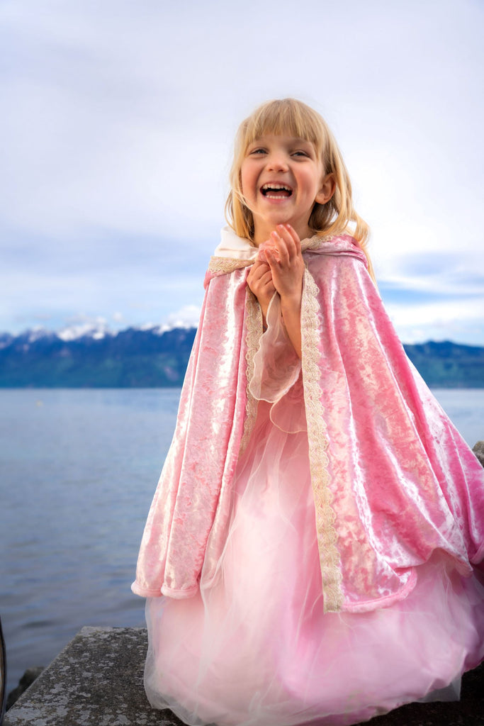Deluxe Pink Princess Cape by Great Pretenders USA Great Pretenders USA Size 3-4 
