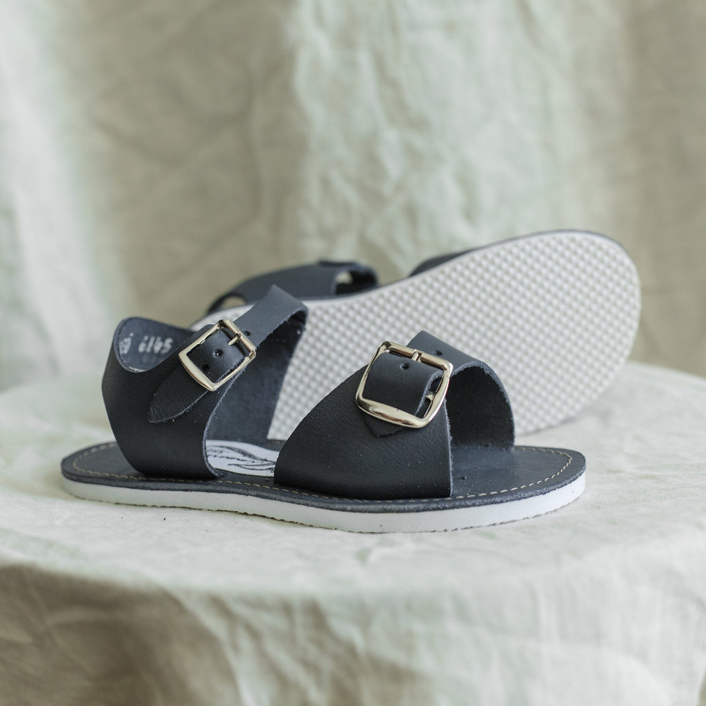 Stevie Sandal - Navy sandals Zimmerman Shoes 