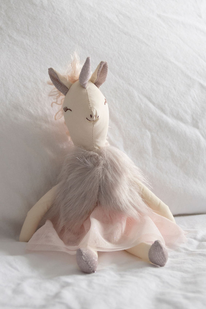 Evie The Unicorn Doll | 12" Soft Dolls Great Pretenders USA 