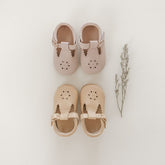 Leather Petal T-Bar | Color 'Honey' | Soft Sole Mitts & Booties Consciously Baby 