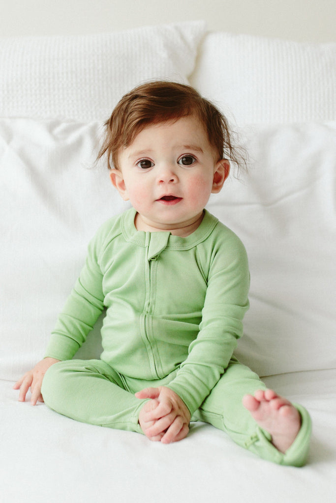 GROW WITH YOU FOOTIE + SNUG FIT | MATCHA Onesies goumikids NB 