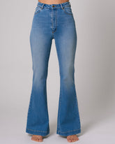 Eastcoast Flare Kate | Mid Vintage Blue Jeans Rolla's 24 Mid Vintage Blue 