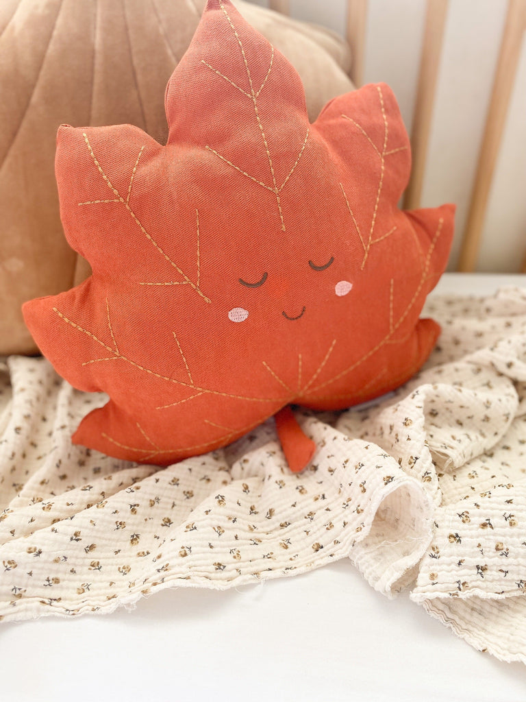 Maple Leaf Accent Decor Plush Pillows MON AMI 