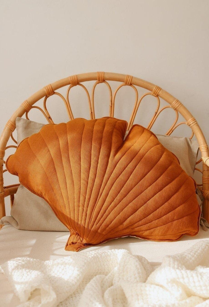 Linen “Caramel” Ginkgo Leaf Pillow Cushion moimili.us 