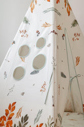 “Forest Friends” Teepee and Round Mat Set Set teepee with mat moimili.us 