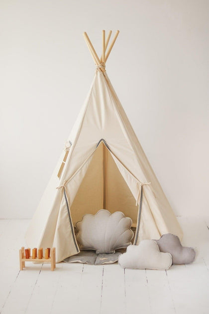 “Grey Pompoms” Teepee with Pompoms and Round Mat Set Set teepee with mat moimili.us 