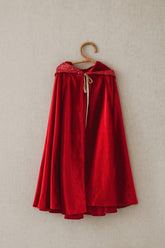 “Little Red Riding Hood” Magic Cape Magic cape moimili.us 
