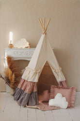 “Powder Frills” Teepee Tent with Frills and "Powder Pink" Shell Mat Set Set teepee with mat moimili.us 