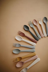 Fork and Spoon Set (Vanilla) Baby Accessories Mushie 