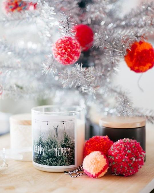 Happy + Merry Candle BIG SUR - Fresh Pine | The Commonfolk Collective - Scented Candle