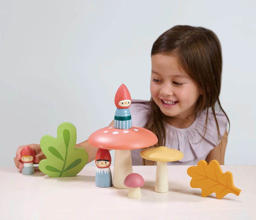 Tender Leaf Toys | Woodland Gnome Family - Kid's Toys