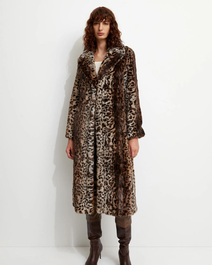 Alpha Coat | Leopardess