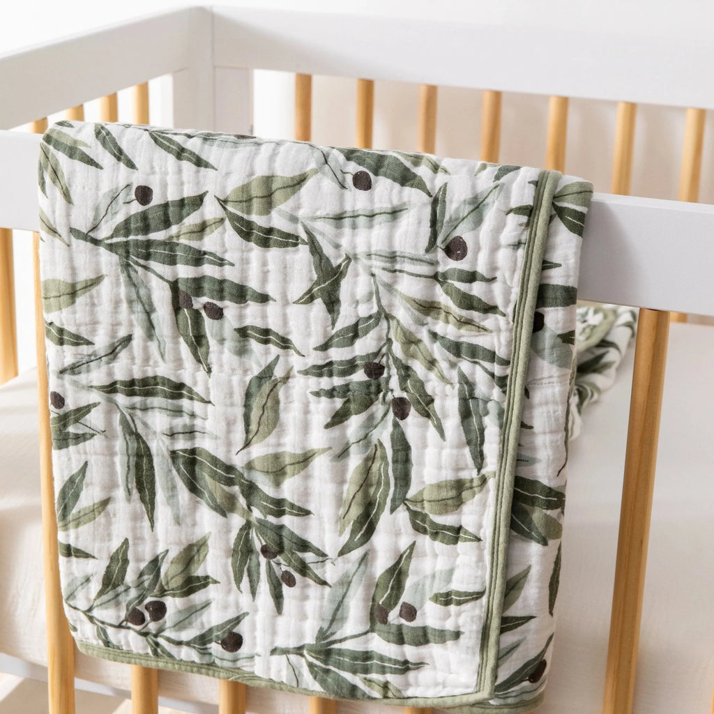 Babyletto | Quilt in 3-Layer GOTS Certified Organic Muslin Cotton | Olive Branches