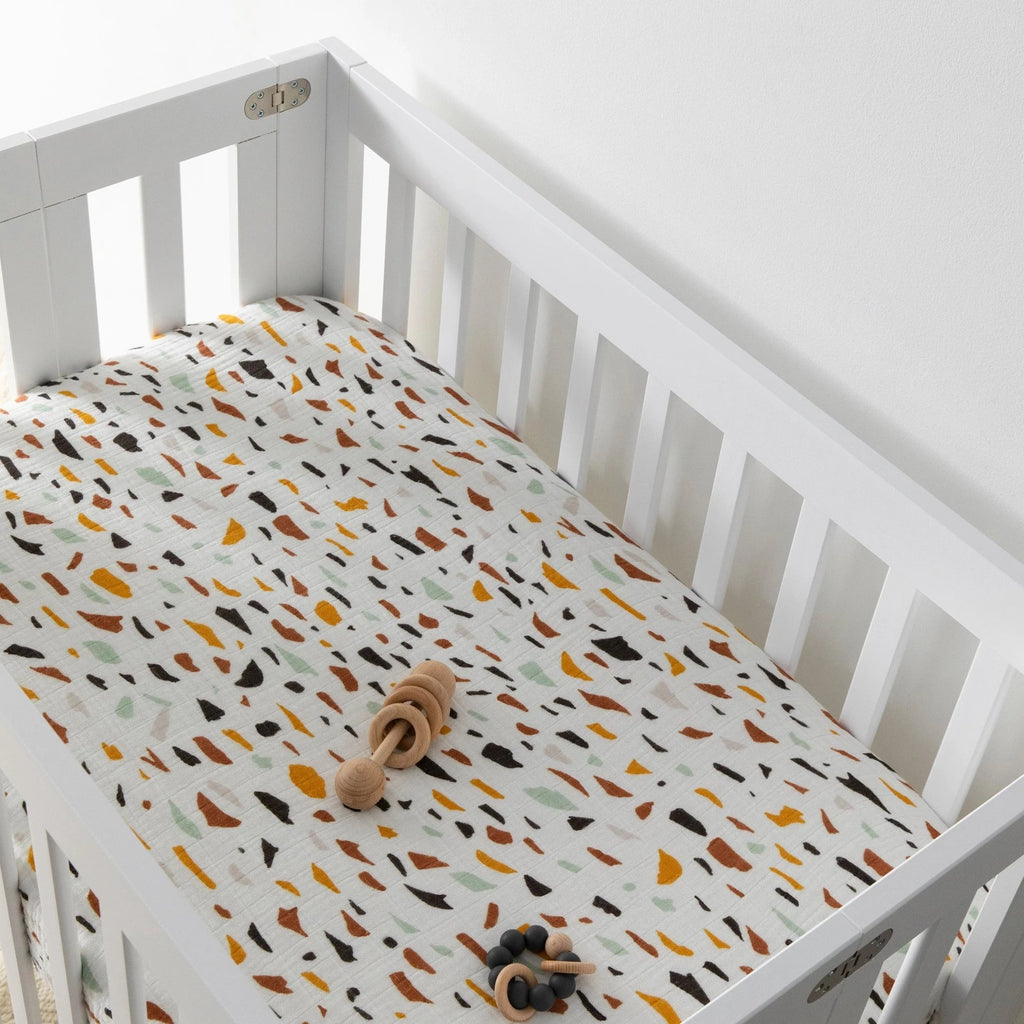 Babyletto | Mini Crib Sheet in GOTS Certified Organic Muslin Cotton | Terrazzo