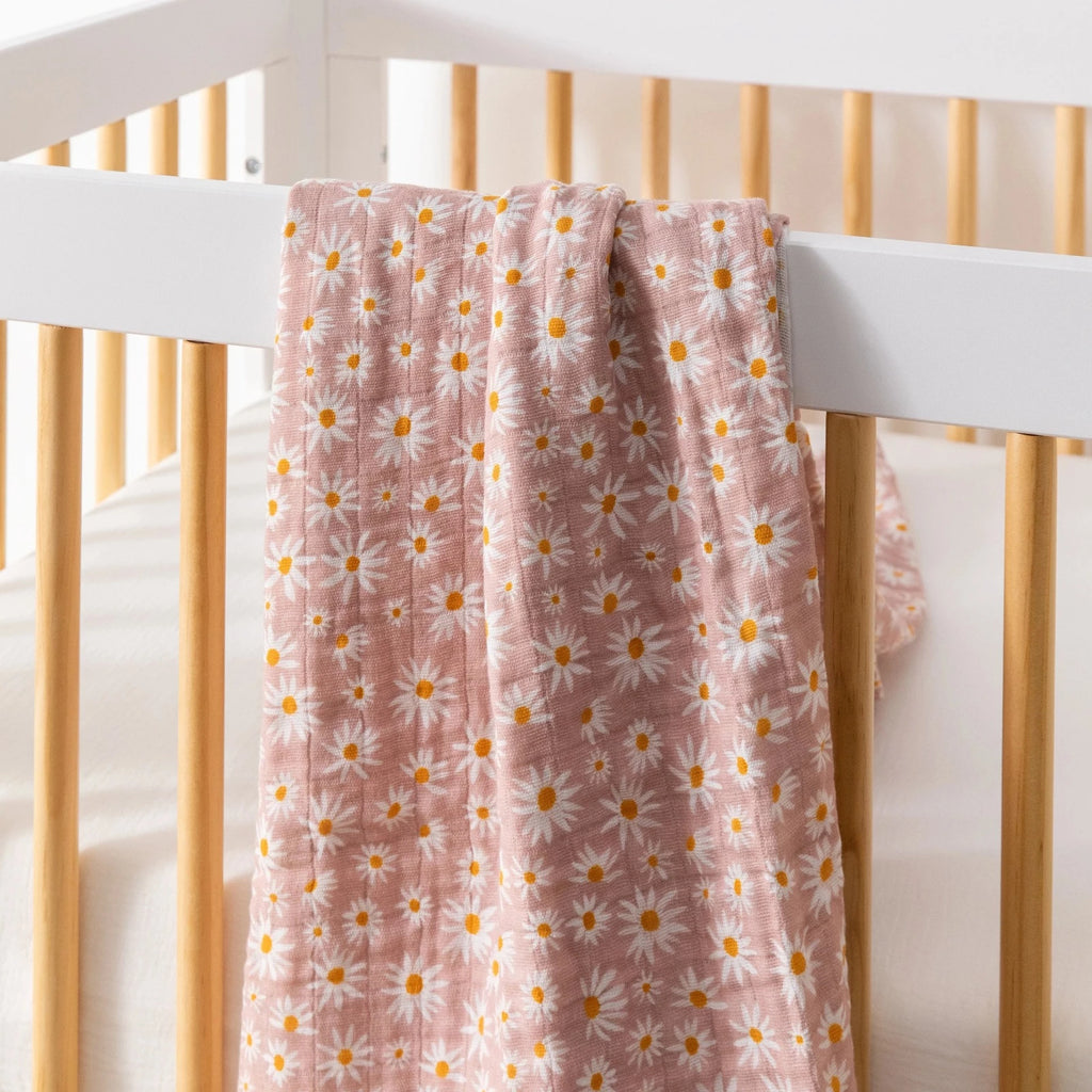 Babyletto | Swaddle in GOTS Certified Organic Muslin Cotton | Daisy