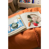 Lorena Canals Textile Book "Cool Kids Eat healthy"